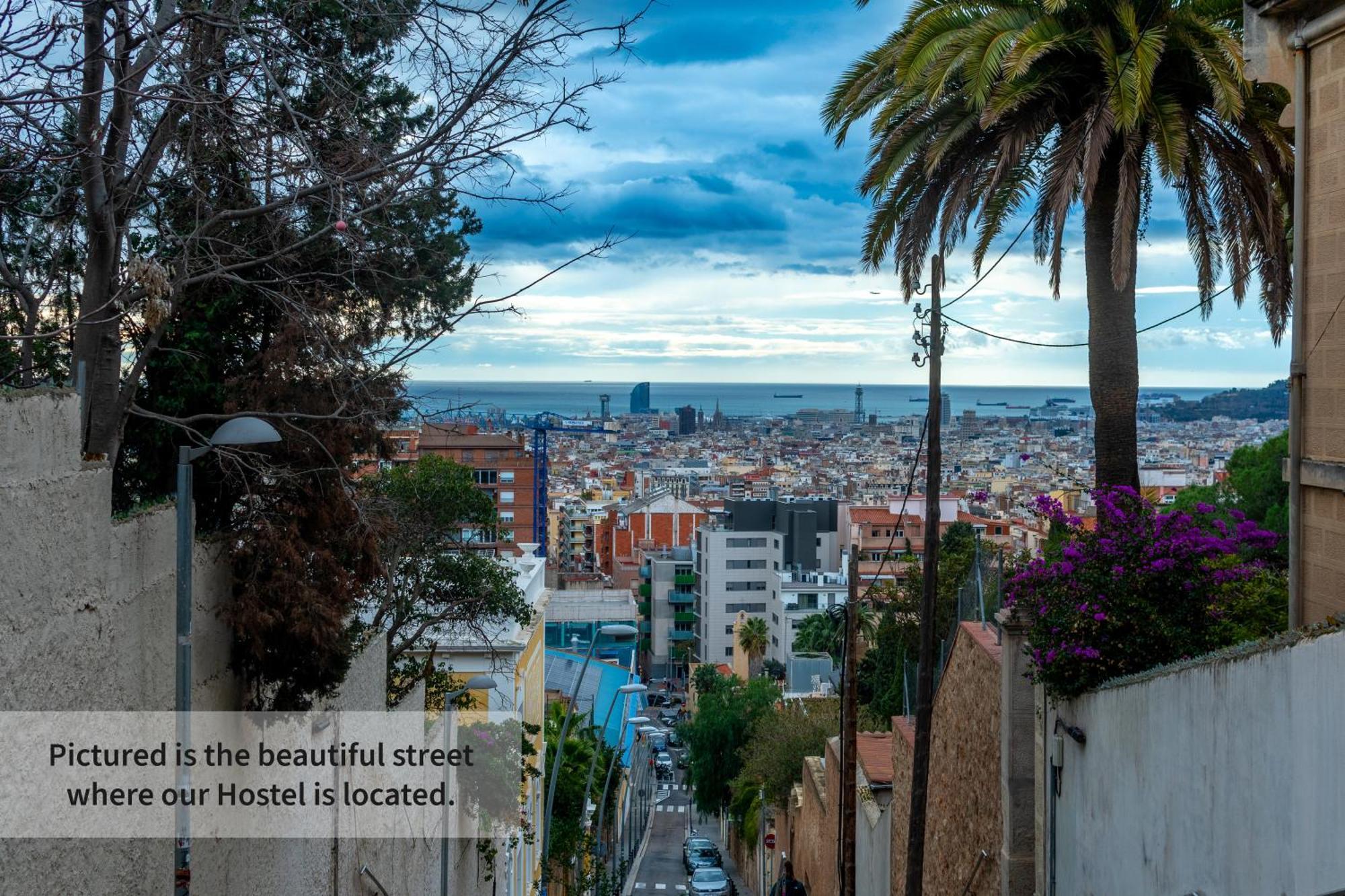 Factory Hostels Barcelona Exterior photo